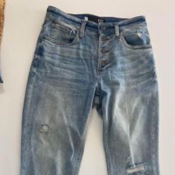 Kut Mom Jeans - Picture 4 of 4